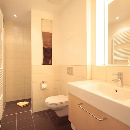 Апартаменты Warnemuende Pier 1 Росток