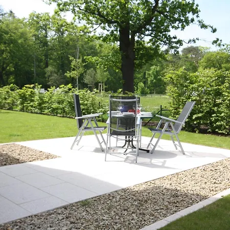 Апартаменты Warnemuende Pier 1 Росток